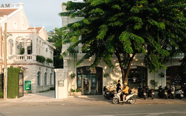 Every Half Coffee Roasters - Bến Văn Đồn